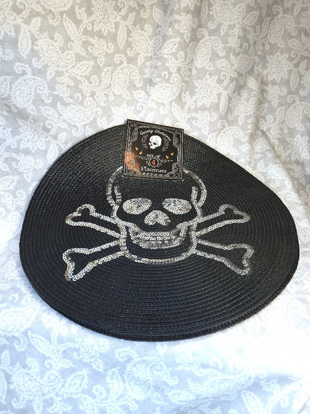 NWT 14.5" Spooky Skeletons Placemats sequined skull and crossbones on woven base
